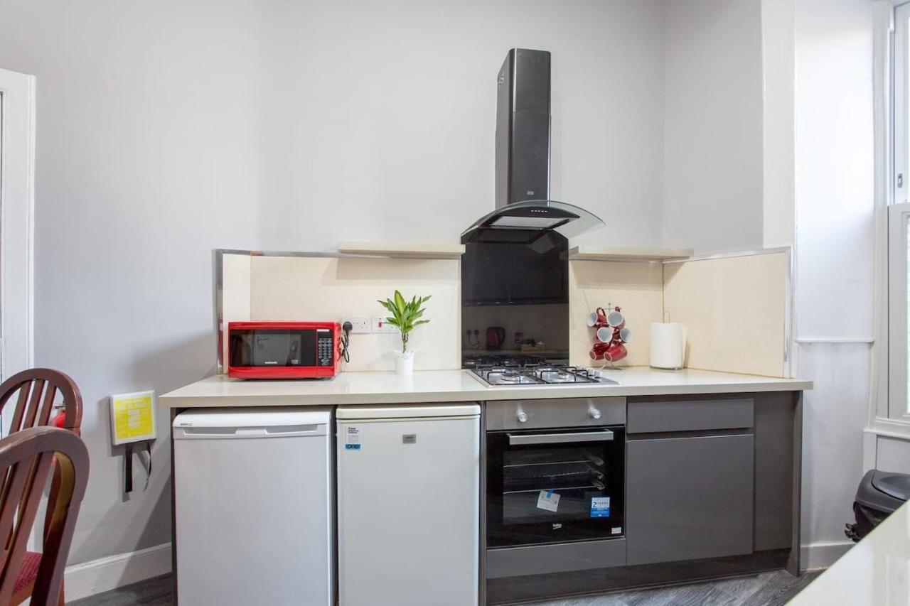 Stunning 2-Bed Apartment In Central Edimburgo Esterno foto
