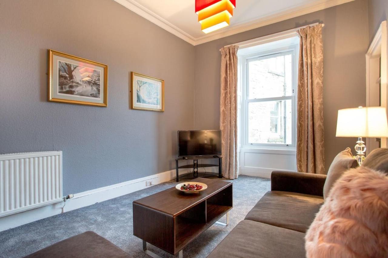 Stunning 2-Bed Apartment In Central Edimburgo Esterno foto