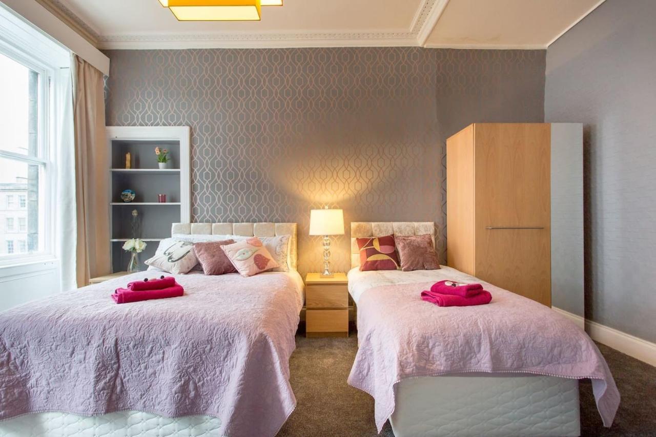 Stunning 2-Bed Apartment In Central Edimburgo Esterno foto