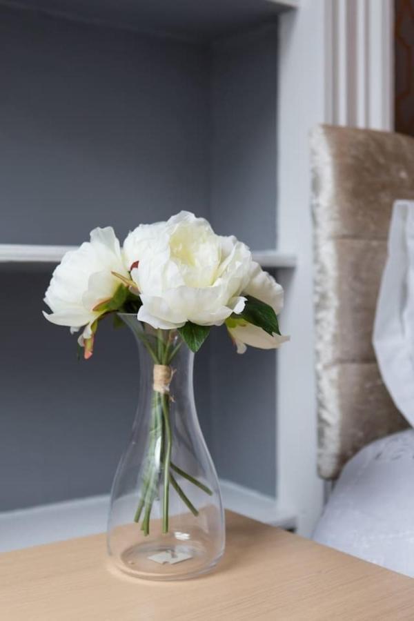Stunning 2-Bed Apartment In Central Edimburgo Esterno foto